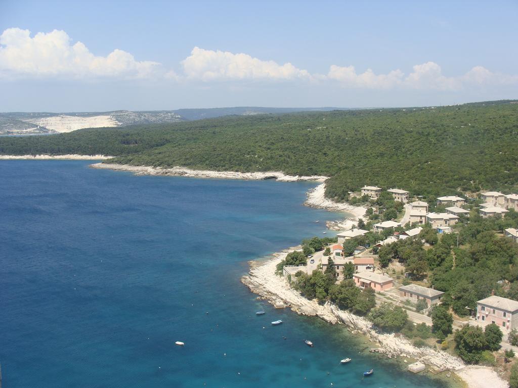 Koromačno Apartment Dobric מראה חיצוני תמונה