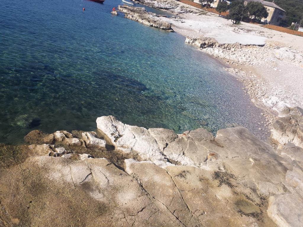 Koromačno Apartment Dobric מראה חיצוני תמונה